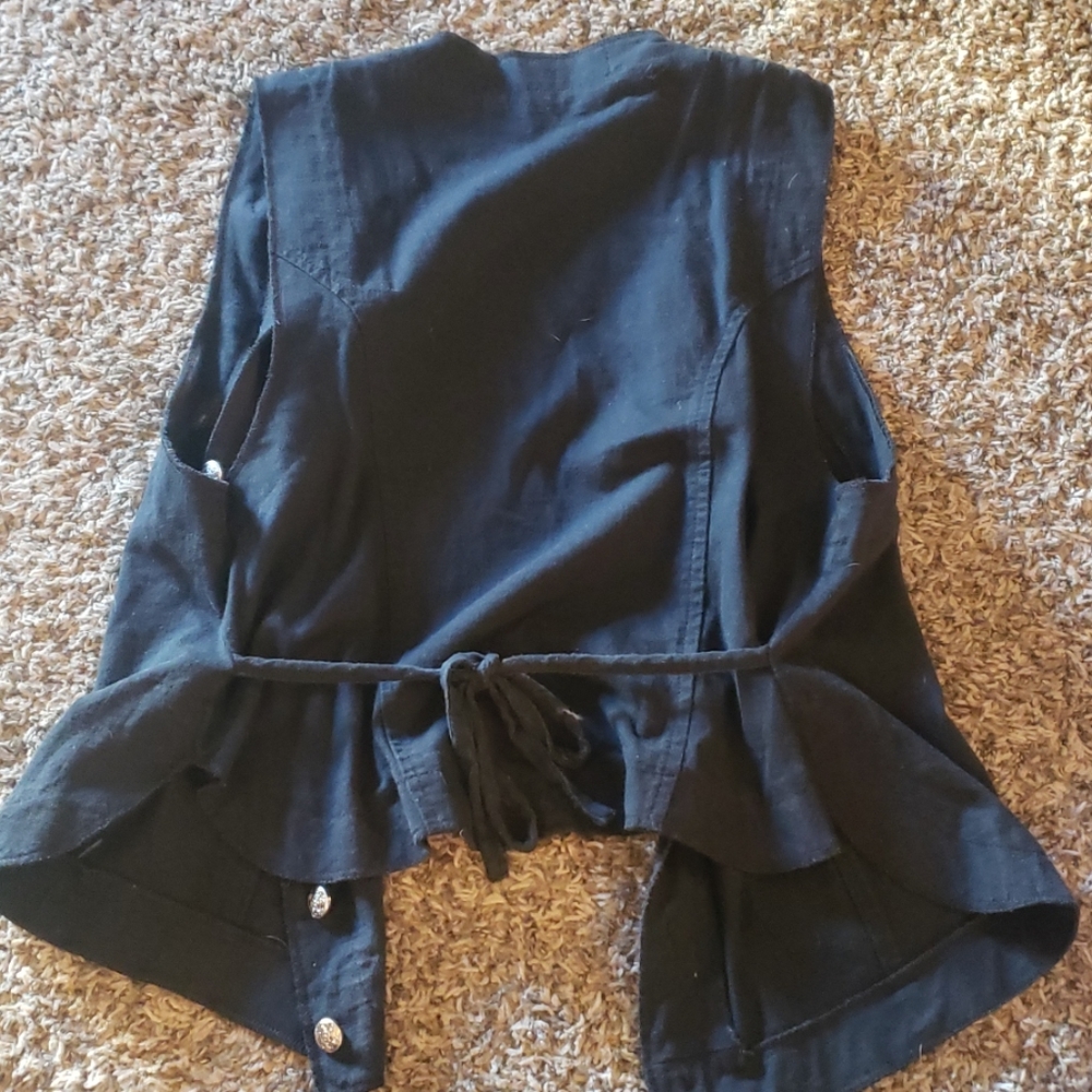 Vest - Picture 2 of 2